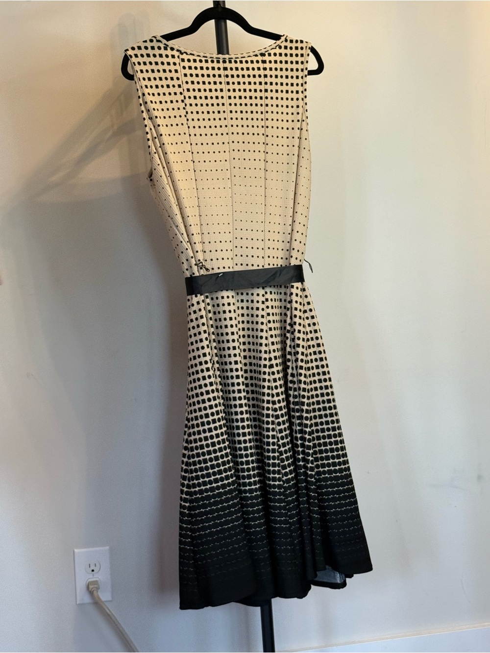 Haani Cream and Black Ombre Dot Midi Dress - Picture 2 of 2